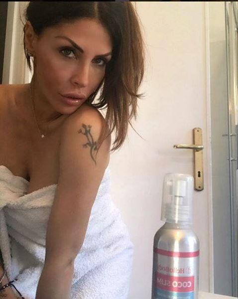 RICORDATE L'EX CONCORRENTE DEL GF GUENDALINA TAVASSI? RESTERETE SORPRESI A VEDERE I SUOI FIGLI - 16/01/2017
