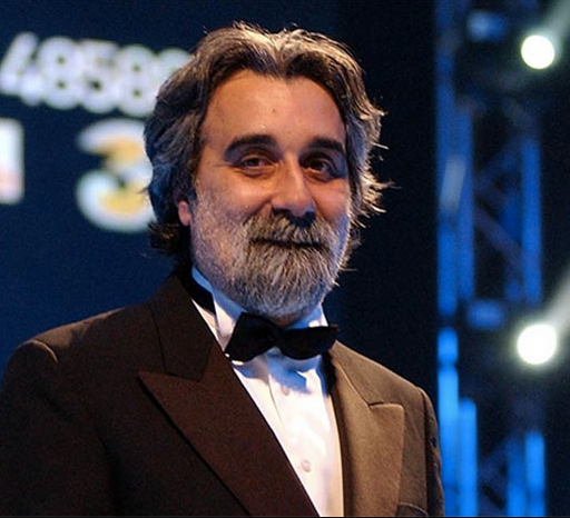 CONOSCETE LA MOGLIE DI BEPPE VESSICCHIO? RESTERETE MOLTO SORPRESI - 18/02/2017