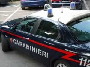 SI FINGEVA UN AGENTE SEGRETO, TRUFFAVA LE DONNE E SE LE PORTAVA A LETTO - 12/01/2014