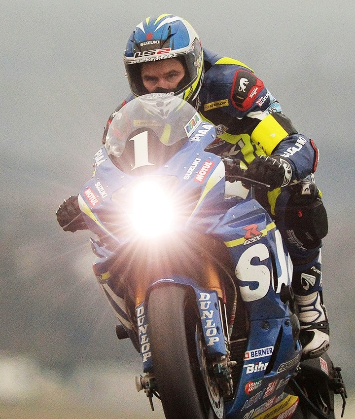 DRAMMA NEL MONDO DEL MOTOCICLISMO: E' MORTO IL CAMPIONE DELLA SUZUKI - 09/03/2017