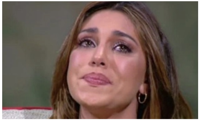 BELEN SCONVOLTA: ''MI HA PRESO PER I CAPELLI E BUTTATA A TERRA, HO VISTO LA MORTE... - 12/02/2017
