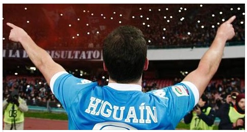 HIGUAIN A NAPOLI, ARRIVA LA DECISIONE DELLA CURVA B CHE LASCIA TUTTI A BOCCA APERTA - 29/03/2017