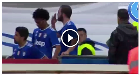 HIGUAIN LASCIA TUTTI A BOCCA APERTA: A FINE PARTITA MANDA UN BACIO RIVOLTO A... - 03/04/2017