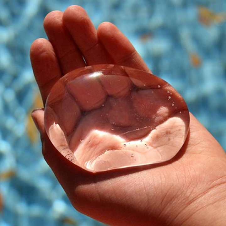 ADDIO ALLA BOTTIGLIA DI PLASTICA: PREPARATEVI ALLA RIVOLUZIONE - 17/04/2017