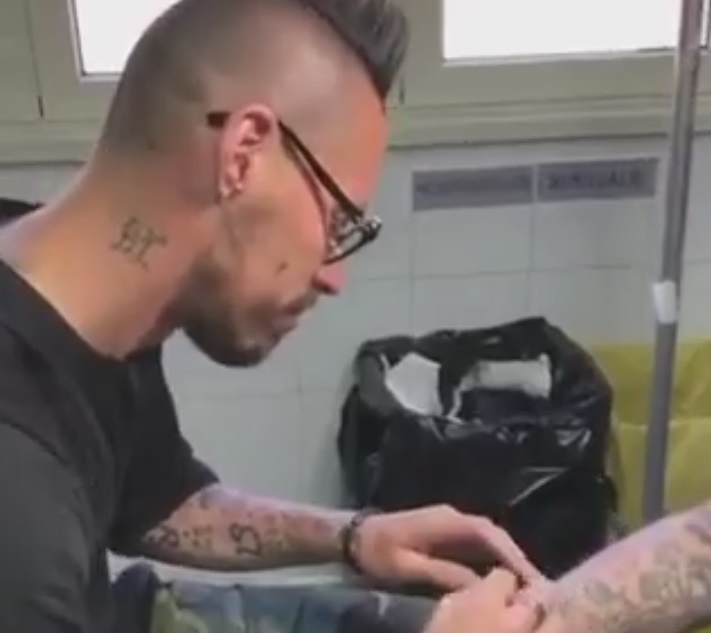 MAREK HAMSIK DIVENTA TATUATORE: ''IL MIO PRIMO TATTOO...'' ECCO CHI E' IL SUO PRIMO 'CLIENTE' - 04/05/2017