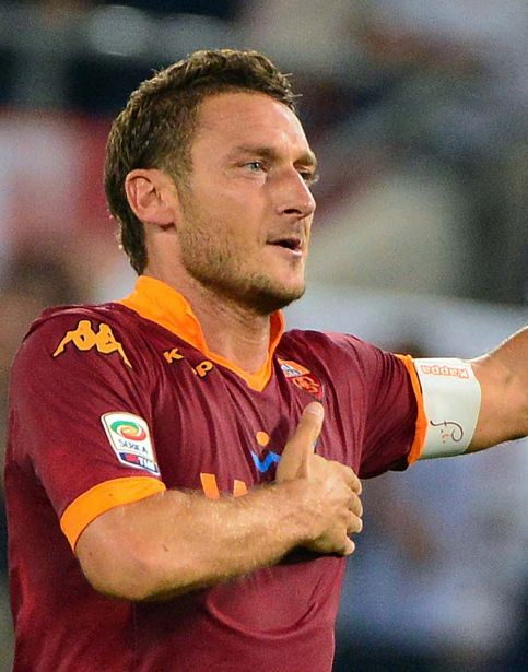 L'HA PUBBLICATA PROPRIO LUI POCHI MINUTI FA: ECCO LA FOTO DI FRANCESCO TOTTI CHE STA FACENDO IL GIRO DEL WEB - 31/05/2017