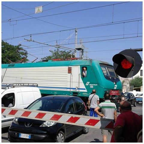 ANCORA PAURA IN PUGLIA: DOPO IL CLAMOROSO DISASTRO FERROVIARIO - ECCO COS'E' SUCCESSO - 14/07/2016