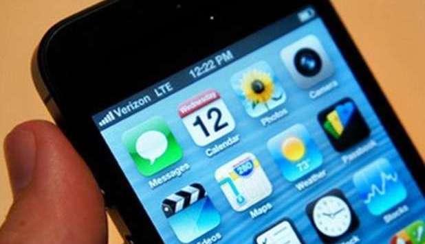 IPHONE 5 VA A RUBA: ESAURITO IN UN'ORA. - 15/09/2012