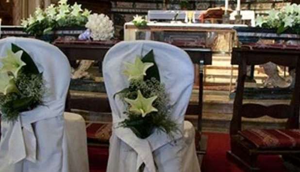 EX SI PRESENTA AL MATRIMONIO,  LA CERIMONIA FINISCE IN RISSA - 22/09/2012