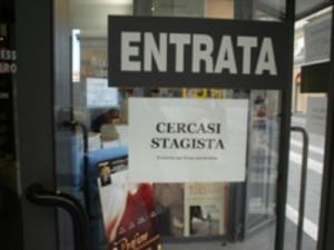 A.A.A. cercasi stagisti al Ministero del Tesoro ! La paga ?! 1 EURO L'ORA !! - 04/12/2012