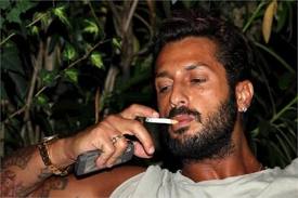Fabrizio Corona in Portogallo con 8 milioni di euro - 21/01/2013