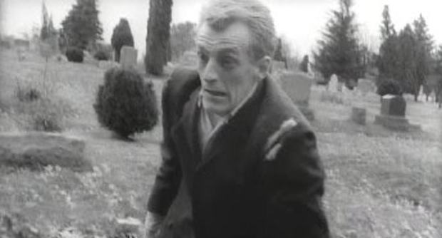 SI SVEGLIA E DIVENTA 'ZOMBIE' PER MESI. COLPITO DALLA ''SINDROME DEL MORTO VIVENTE'' - 30/05/2013
