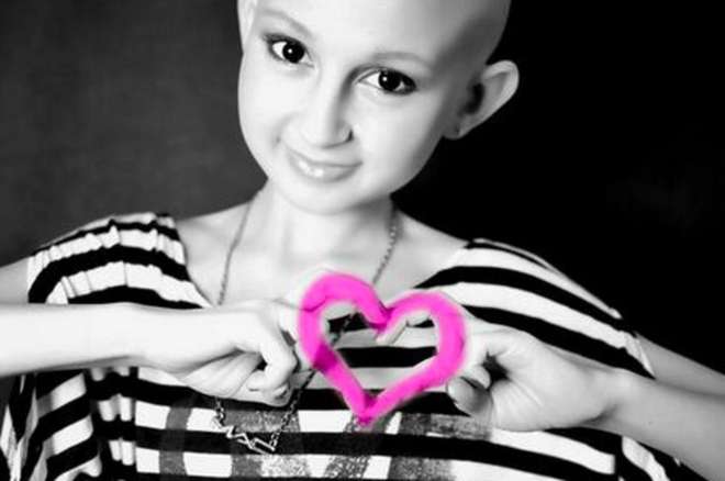 MORTA TALIA, LA REGINETTA DEI TUTORIAL: 13 ANNI, ERA MALATA DI CANCRO - VIDEO/FOTO - 17/07/2013