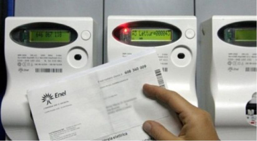 BOLLETTE: SE NON HAI COMUNICATO QUESTI DATI ALL'ENEL, STAI PAGANDO DI PIU'. ECCO COME AVERE... - 21/06/2015