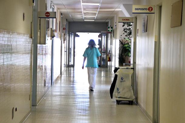 ''USCIVA UNA FONTANA DI SANGUE...AHAHAH''. I MEDICI RIDEVANO DURANTE GLI ABORTI SENZA CONSENSO - ECCO COSA ACCADEVA - 25/04/2016