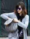 'NA DONNA PASSA IN MEDIA 80 GIORNI DELLA SUA VITA... - 04/03/2012