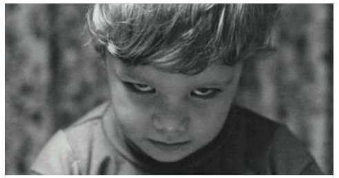 ''MAMMA, RICORDO QUANDO MI HAN SPINTO DAL TERRAZZO E SONO MORTA'' LE 10 COSE PIU' TERRIFICANTI DETTE DA BAMBINI ALLE MADRI - 02/02/2017