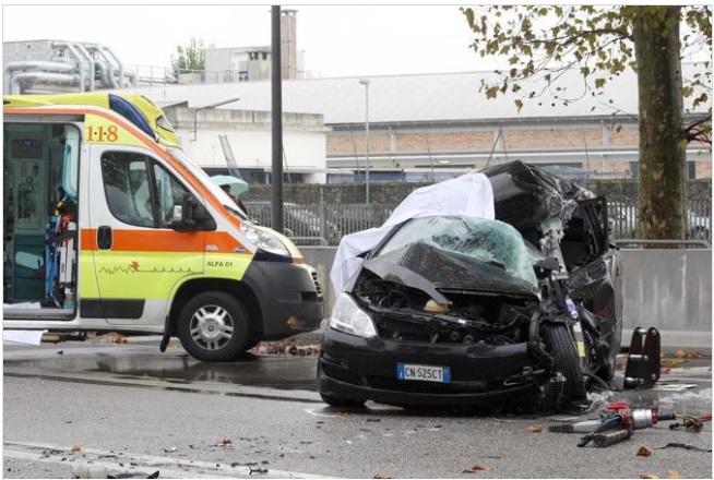 INCIDENTE MORTALE - UOMO DECEDUTO ERA SENZA I PANTALONI: SUL SUO CELLULARE TROVANO QUALCOSA CHE SCONVOLGE LA POLIZIA - 13/03/2017