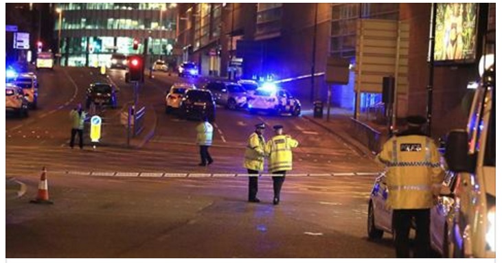 MANCHESTER, ARRIVA LA VENDETTA: FIAMME NELLA MOSCHEA - 23/05/2017