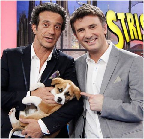FICARRA E PICONE COSTRETTI A INTERROMPERE IL LORO SPETTACOLO: ECCO COS'E' SUCCESSO AL DUO COMICO - 05/07/2017
