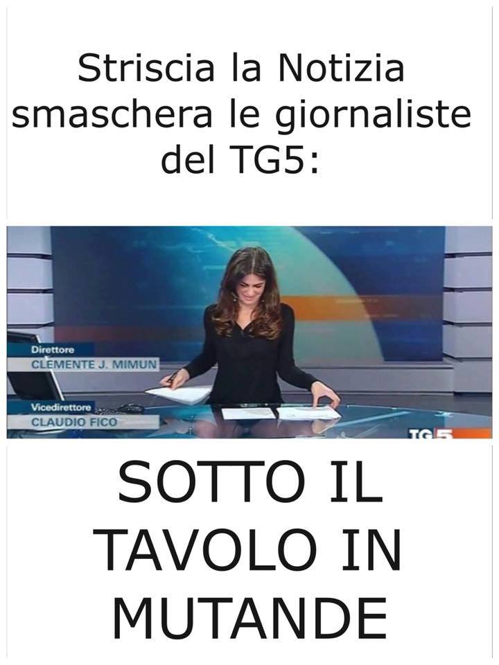 STRISCIA LA NOTIZIA SMASCHERA LE GIORNALISTE DEL TG5: SOTTO IL TAVOLO IN MUTANDE - 01/11/2017