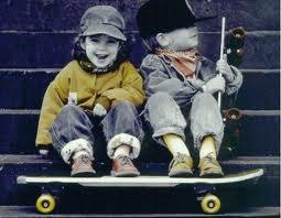 MA TU CHE FAI STUDI O LAVORI ?? ... STUDIO ER MODO DE' TROVA' LAVORO !! - 07/03/2012