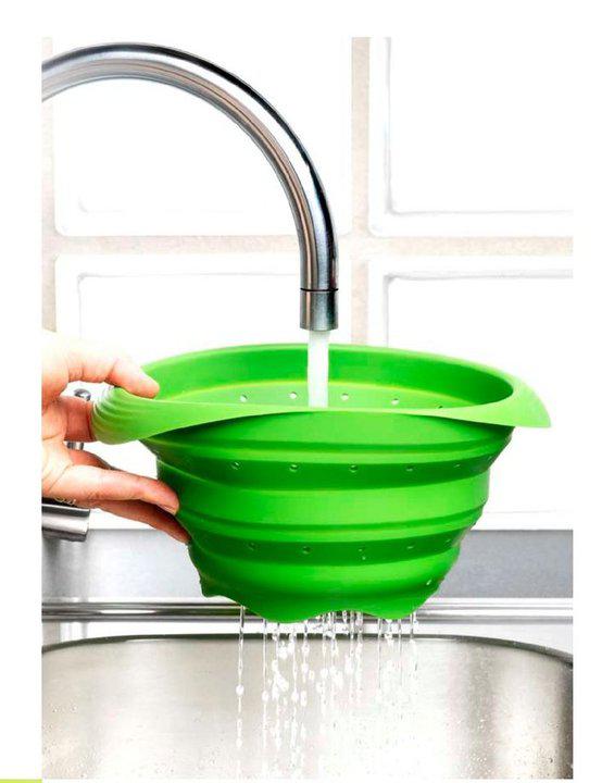 DAJE VIEMME A DA NA' MANO !! ... ASPETTA CHE RIEMPIO D'ACQUA LO SCOLAPASTA E ARRIVO !! - 11/03/2012
