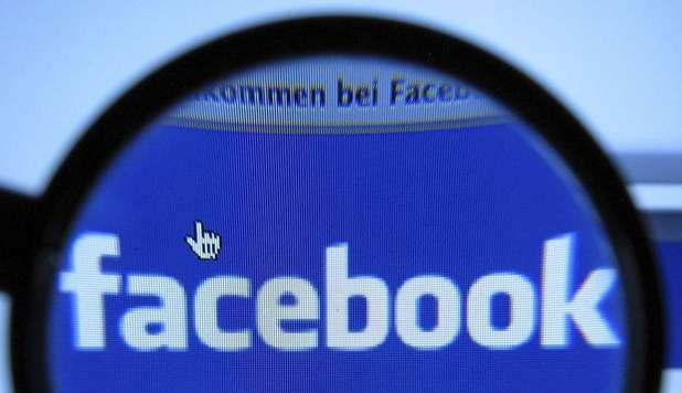 FACEBOOK, UN BUG CANCELLA LA RUBRICA DELLO SMARTPHONE - 04/07/2012