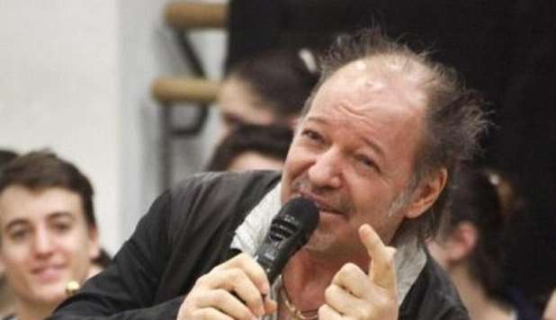 VASCO ROSSI, MALORE IN VACANZA IN PUGLIA. RICOVERATO - 14/09/2012