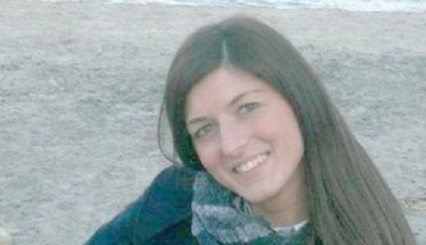 ROSSANA, TENTA DI SALVARE IL PAPÀ SUICIDA: LUI LA UCCIDE, POI SI TOGLIE LA VITA - FOTO - 31/10/2012