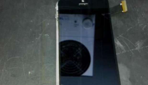 APPLE, ARRIVA IL NUOVO IPHONE 5S? LE PRIME FOTO GIRANO SUL WEB - GUARDA - 12/02/2013