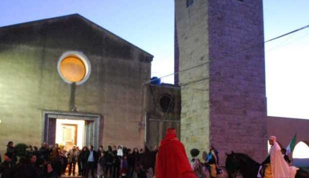 PARROCO MORTO IN CANONICA. 'UCCISO CON UN COLPO ALLA TESTA' - 26/02/2013