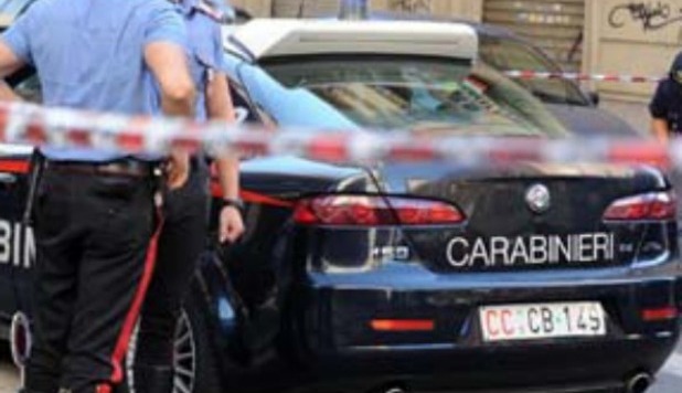 ROMA, 'COMMANDO' IN SCOOTER APRE IL FUOCO IN STRADA: FERITI DUE 23ENNI - 01/03/2013