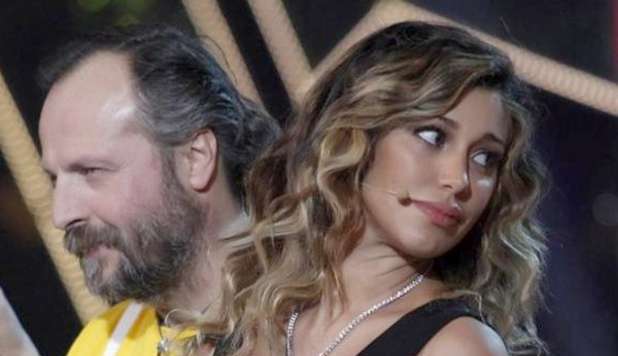 BELEN RODRIGUEZ RICOVERATA IN OSPEDALE. 'RIPOSO ASSOLUTO, SALTERÀ 'ITALIA'S' - FOTO - 08/03/2013