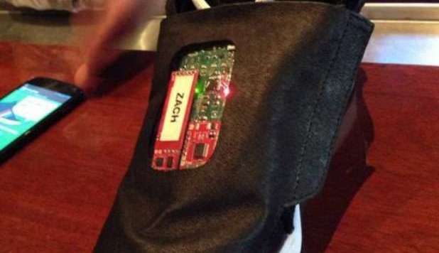 ADIDAS E GOOGLE, ECCO LA SCARPA CHE PARLA: 'HANNO DEI SENSORI DI MOVIMENTO' - FOTO - 10/03/2013