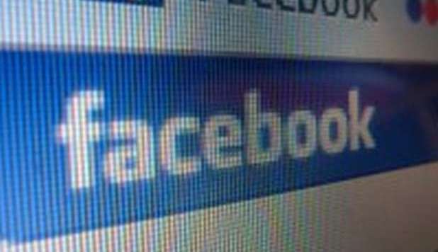 FACEBOOK, PRIVACY KO CON UN 'MI PIACE'. 'OGNI LIKE SVELA LE NOSTRE INFORMAZIONI' - 12/03/2013