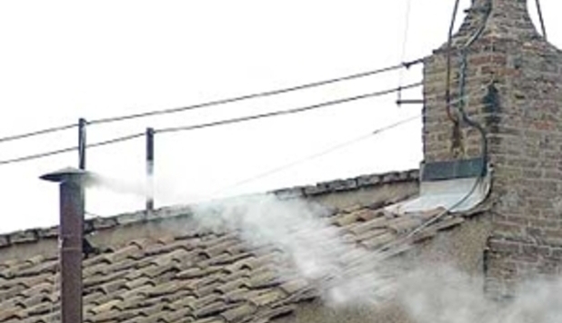 CONCLAVE, ELETTO IL NUOVO PAPA. ARRIVA LA FUMATA BIANCA, HABEMUS PAPAM - 13/03/2013