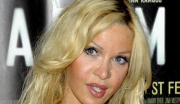 LA DONNA DA 330 'RITOCCHINI': 'HO SPESO UN MILIONE DI EURO' - FOTO - 24/03/2013