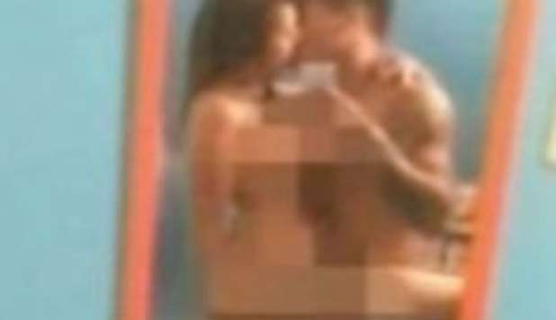 VARGAS HOT: 'NOTTE INFUOCATA CON ELINDA DOPO LA VITTORIA CONTRO CAVANI' - VIDEO - 03/04/2013