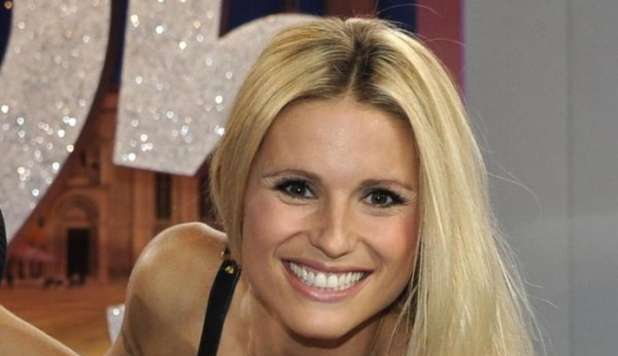 MICHELLE HUNZIKER INCINTA. 'GROSSI PROBLEMI IN GRAVIDANZA' - FOTO - 10/04/2013