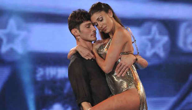 AMICI, STEFANO DE MARTINO LASCIA: 'LO FACCIO PER COLPA DI...' - 21/04/2013