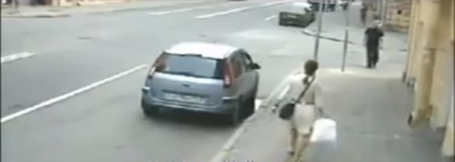 Angelo custode salva ragazza in un incidente - Guarda il video - 18/05/2013