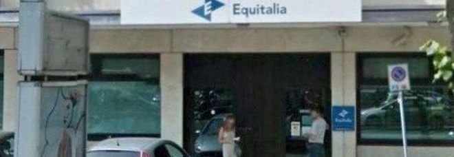 COMMERCIANTE NON PAGA 12 EURO DI IRPEF. EQUITALIA LO STANGA: MULTA DI MILLE EURO - 12/05/2013