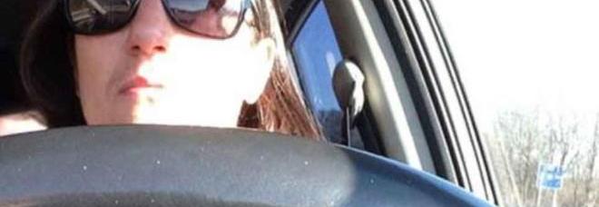 HA 678 AMICI SU FB: GIRA IL MONDO PER CONOSCERLI TUTTI UNO PER UNO - FOTO - 26/06/2013