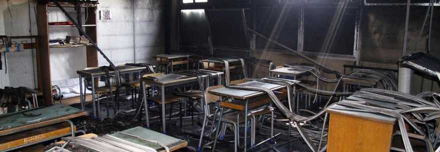 INCENDIO AL SOCRATE, COSTITUITI I 4 RESPONSABILI. ''FUOCO AL LICEO PER DUE BOCCIATURE'' - FOTO - 16/07/2013