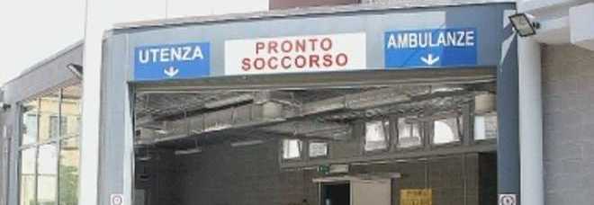 I MEDICI NON SOCCORRONO IL SUO COMPAGNO AL PRONTO SOCCORSO: ''VI METTO SU YOUTUBE'' - 26/07/2013