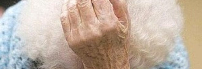 NONNA DI 81 ANNI AGGREDITA E VIOLENTATA: ARRESTATO L'IDRAULICO - 08/09/2013
