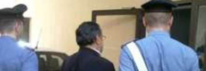 SACERDOTE 'LUPIN', RUBAVA OGGETTI D'ORO DALLE OFFERTE: ''BOTTINO DA 100MILA EURO'' - 08/09/2013