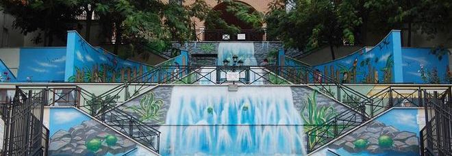 ROMA, 'STREET ART' A VIGNA MURATA: UN CONDOMINIO RIFÀ IL LOOK ALLA SCALINATA - FOTO - 18/09/2013