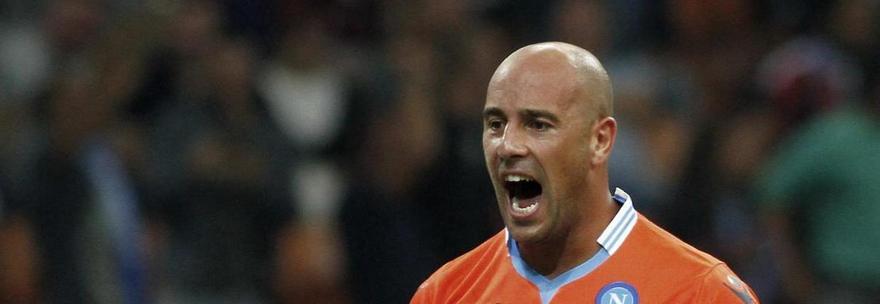 REINA SI GODE IL RIGORE PARATO A BALOTELLI: ''IL PIÙ IMPORTANTE DELLA MIA CARRIERA'' - FOTO - 22/09/2013